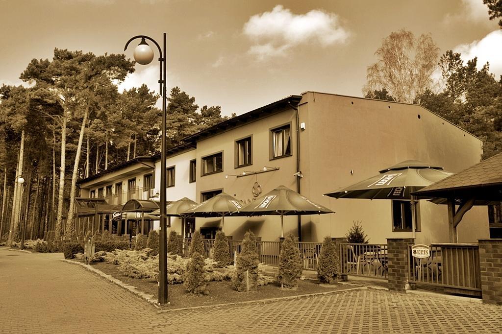 Santana Club Wielen Zaobrzanski Exterior photo